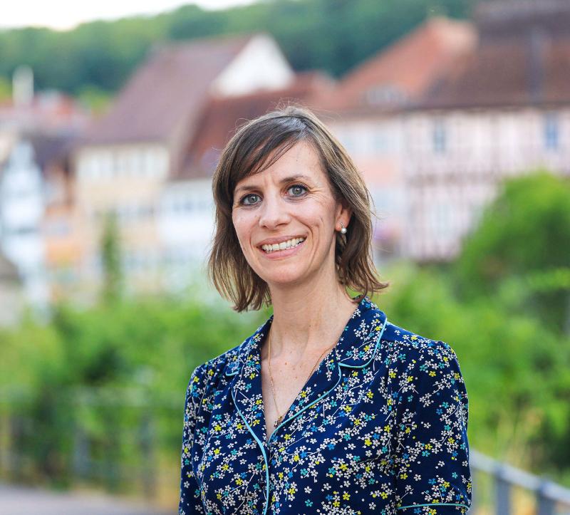 Portrait von Tanja Fröber-Kochendörfer