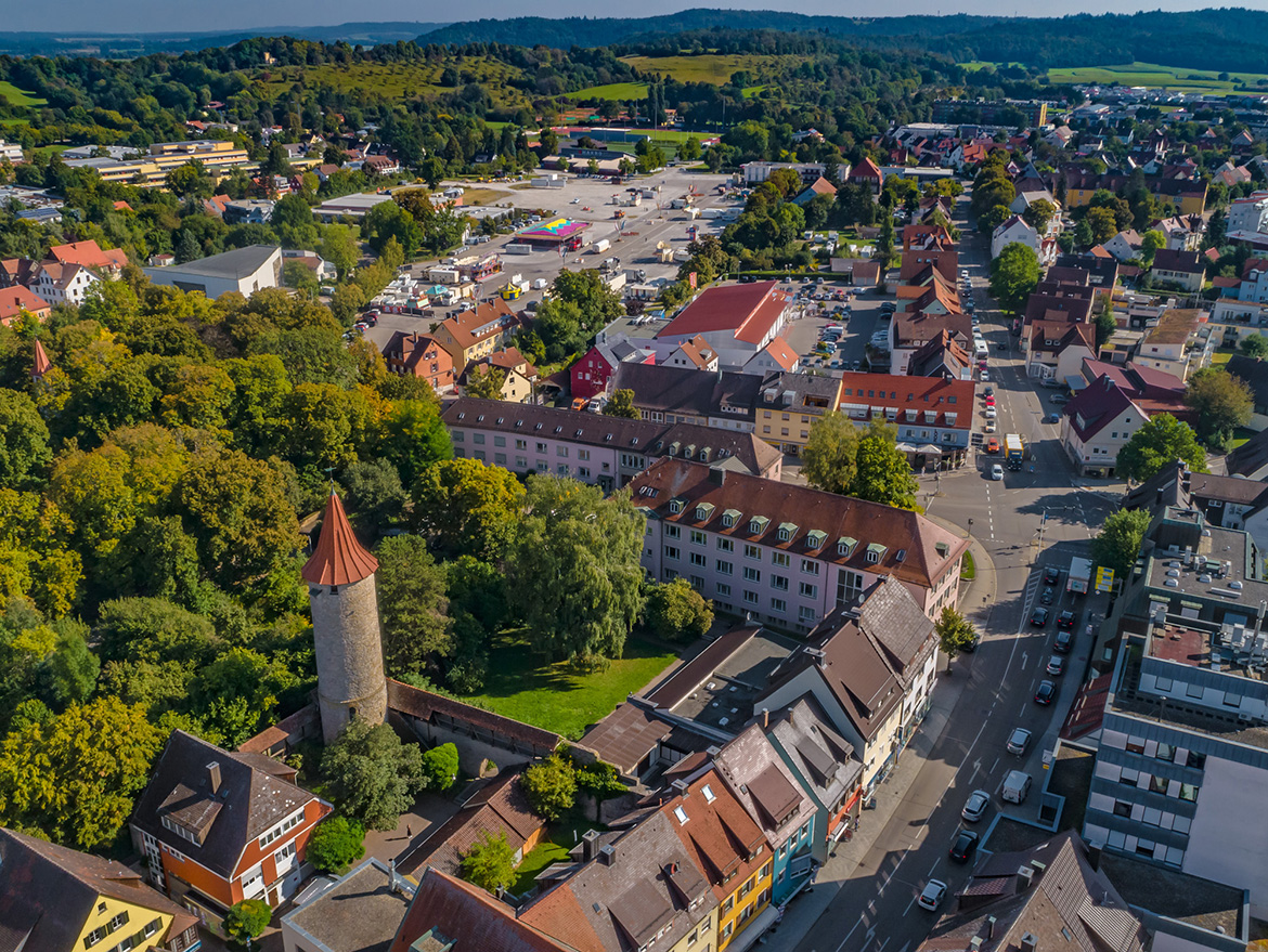eine wunderschöne Stadt von oben